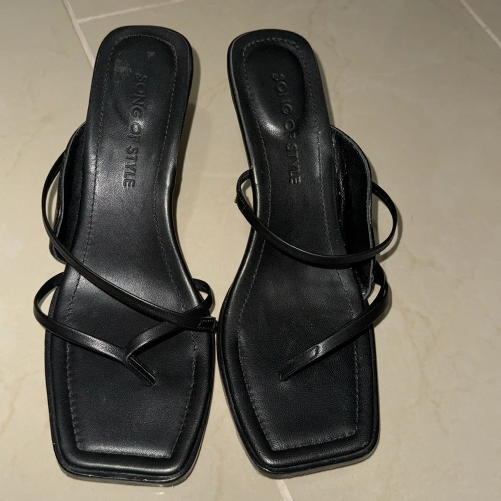 Song Of Style Isla Heels in Black Square Toe Revolve - Picture 3 of 4